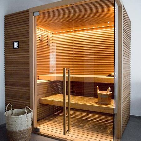 A Casa Di Ru, Bellissimo Appartamento Con Sauna Monopoli Luaran gambar